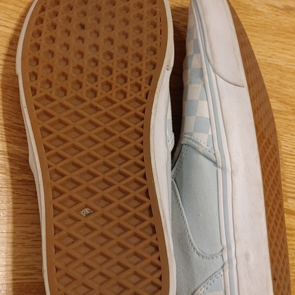 Vans - Picture 4 of 5